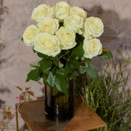 Bouquet de Roses blanches, par Fleurs de Sel, fleuriste à La Bruyère