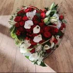 Coeur pour deuil, par La Rose de Cascia, fleuriste à Vendeville