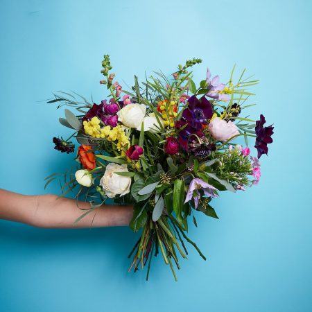 votre artisan fleuriste vous propose le bouquet : Bouquet coloré champêtre