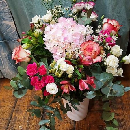 votre artisan fleuriste vous propose le bouquet : L'Intemporel