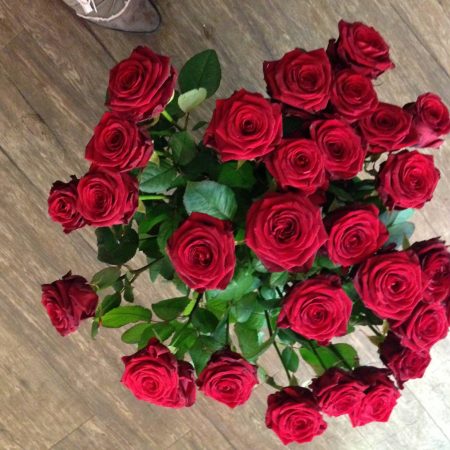 votre artisan fleuriste vous propose le bouquet : Je t'Aime