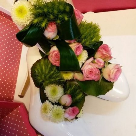 votre artisan fleuriste vous propose le bouquet : Tenue de soirée