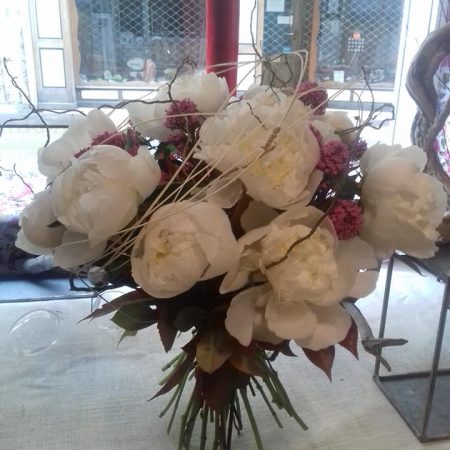votre artisan fleuriste vous propose le bouquet : Bouquet de Pivoines