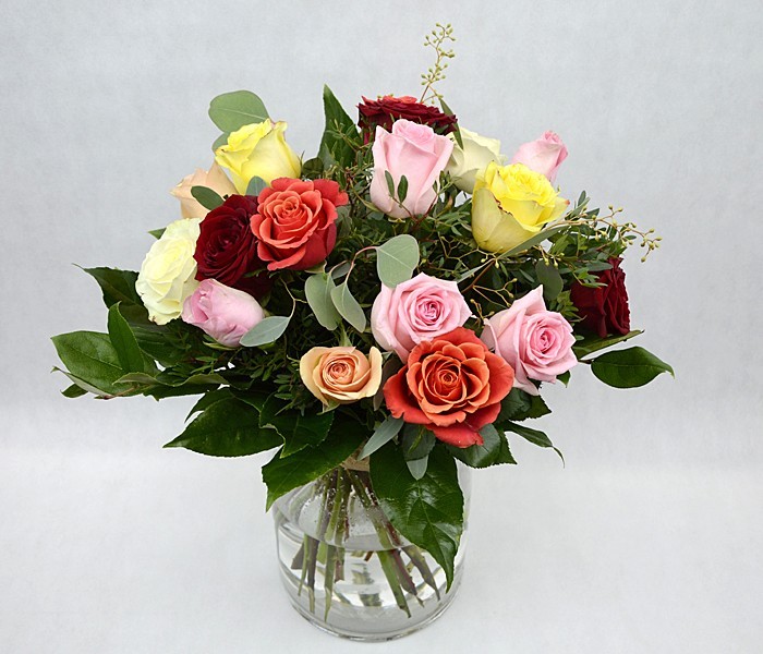 Bouquet Rond Melange De Roses, par Fleurs Kammerer, fleuriste à Illkirch-Graffenstaden