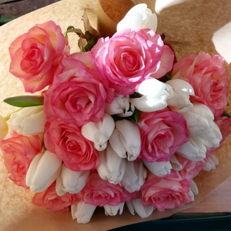 votre artisan fleuriste vous propose le bouquet : Composition d'artiste