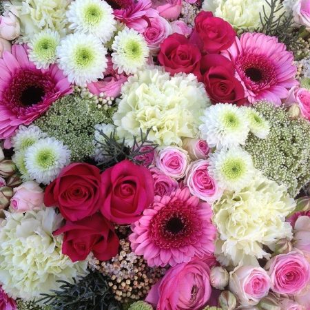 votre artisan fleuriste vous propose le bouquet : Bouquet fuchsia