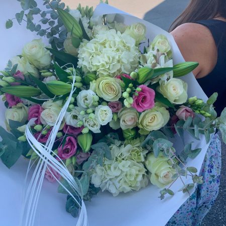 votre artisan fleuriste vous propose le bouquet : Bouquet Star
