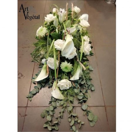 votre artisan fleuriste vous propose le bouquet : Dernier Adieu