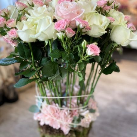 votre artisan fleuriste vous propose le bouquet : Dôme Fleuri