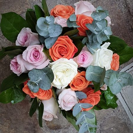 votre artisan fleuriste vous propose le bouquet : Bouquets de Roses