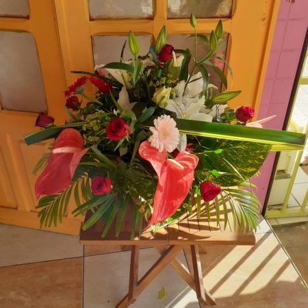 votre artisan fleuriste vous propose le bouquet : Bouquet Velours