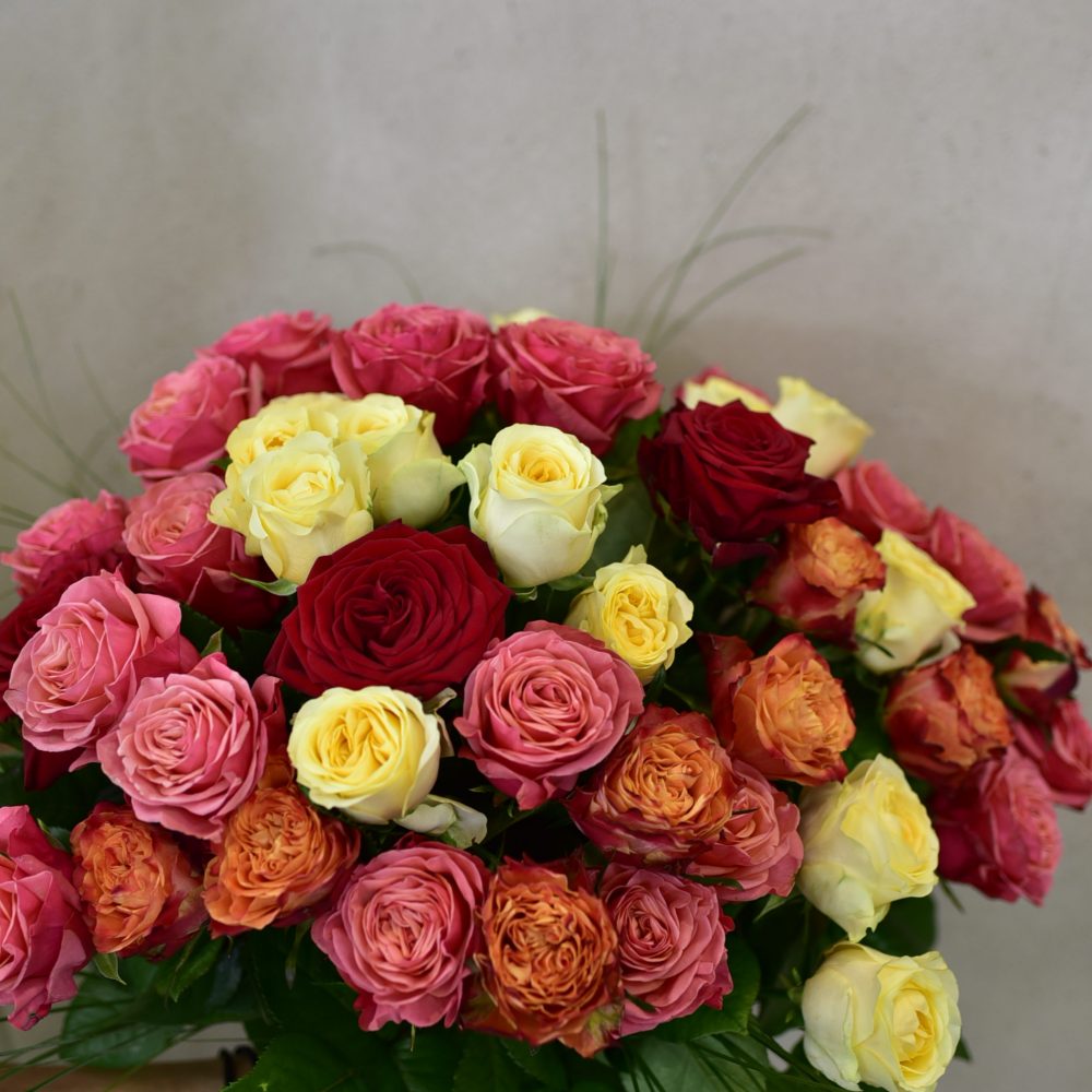 Bouquet de Roses Multicolore de Ton Pastel