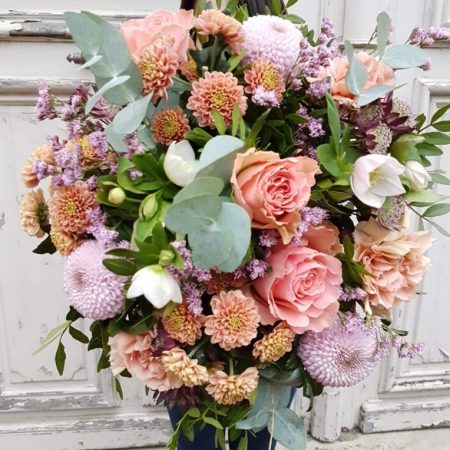 votre artisan fleuriste vous propose le bouquet : Bouquet Saumon