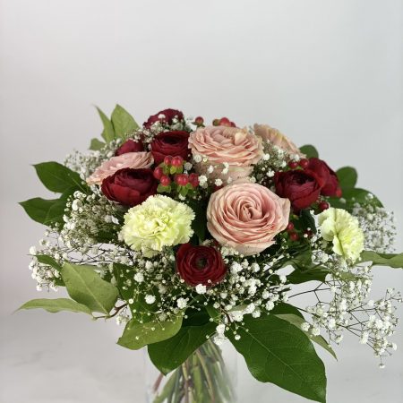 votre artisan fleuriste vous propose le bouquet : Le Bouquet Instants Magiques
