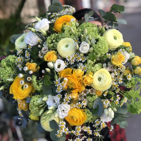 votre artisan fleuriste vous propose le bouquet : Bouquet Printemps