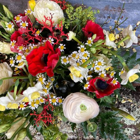 votre artisan fleuriste vous propose le bouquet : Bouquet Surprise