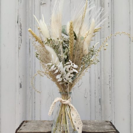votre artisan fleuriste vous propose le bouquet : Vase et fleurs séchées.