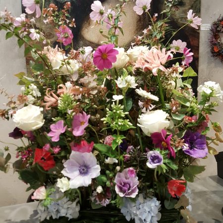 votre artisan fleuriste vous propose le bouquet : Composition piquée