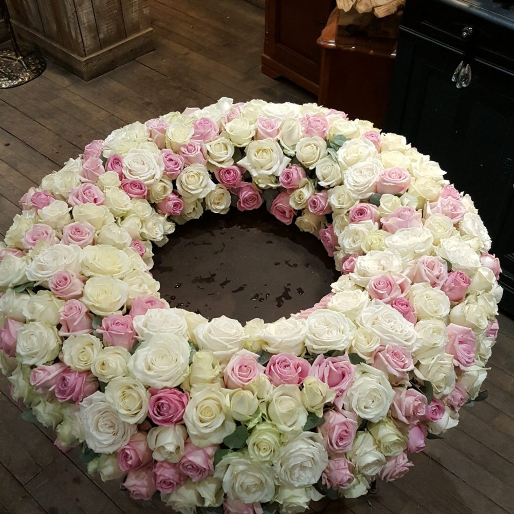 Couronne de fleurs, par Atelier Floral - Le bouscat, fleuriste à Le bouscat
