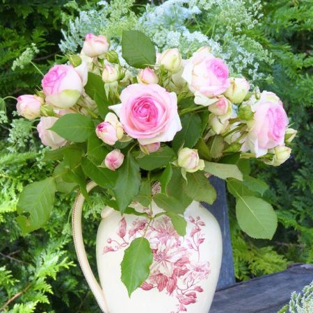 votre artisan fleuriste vous propose le bouquet : Bouquet d'ornement