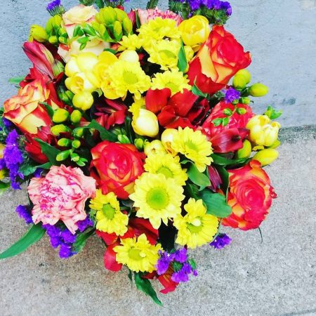votre artisan fleuriste vous propose le bouquet : Bouquet couleurs