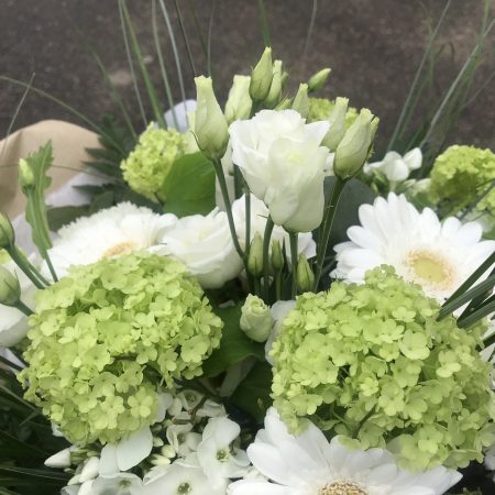 votre artisan fleuriste vous propose le bouquet : Chic et raffiné