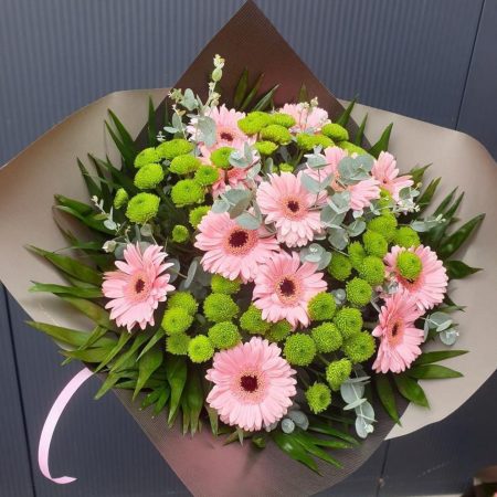 votre artisan fleuriste vous propose le bouquet : Bouquet Summer colors