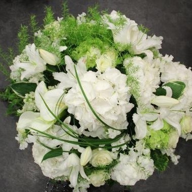 votre artisan fleuriste vous propose le bouquet : Rond Blanc
