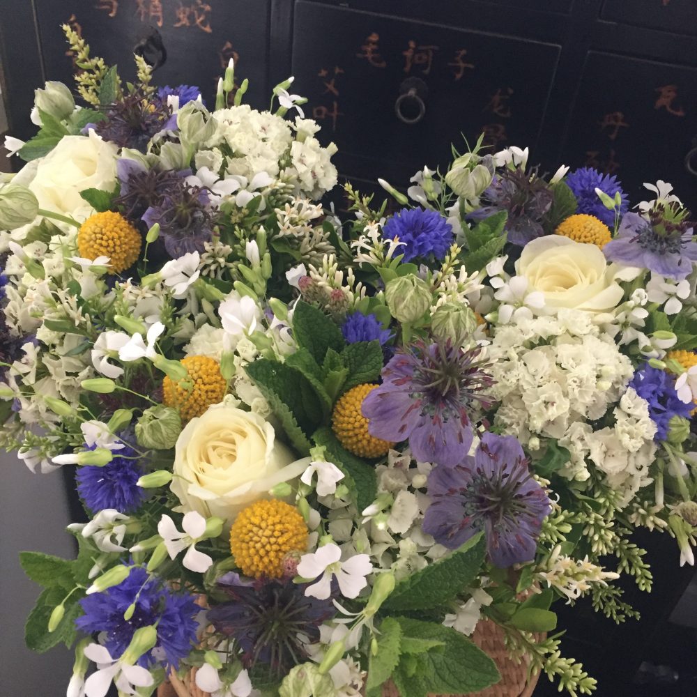 Centre de table invités, par Hanakawa, fleuriste à Meudon