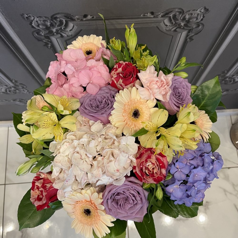 Douceur : flowerbox, par Fashion Fleurs, fleuriste à Toulouse