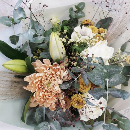 votre artisan fleuriste vous propose le bouquet : Le Bouquet de Lianne
