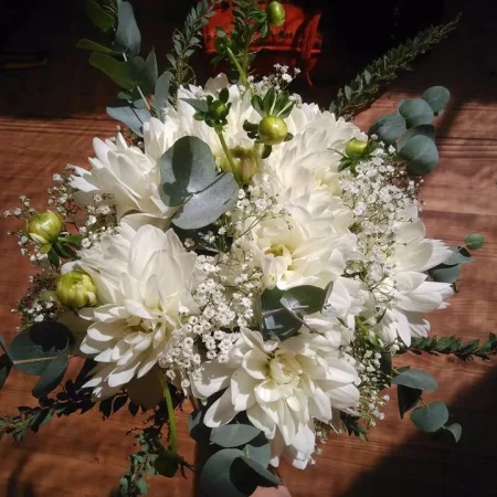 Bouquet Pur Blanc, par SDSQ Créations, fleuriste à Eysines