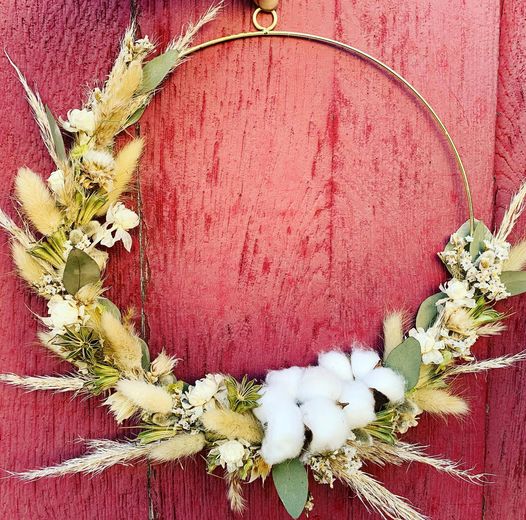Couronne de fleurs sechées, par Cocon floral, fleuriste à Saint-Georges-de-Reneins