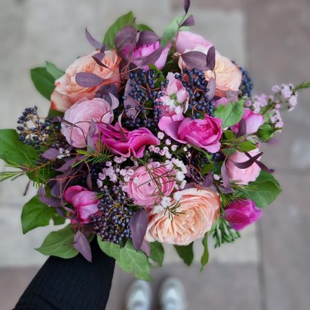 votre artisan fleuriste vous propose le bouquet : Yvette