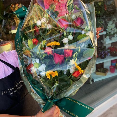 votre artisan fleuriste vous propose le bouquet : Gerbe Deuil de Les Fleurs d’Antan