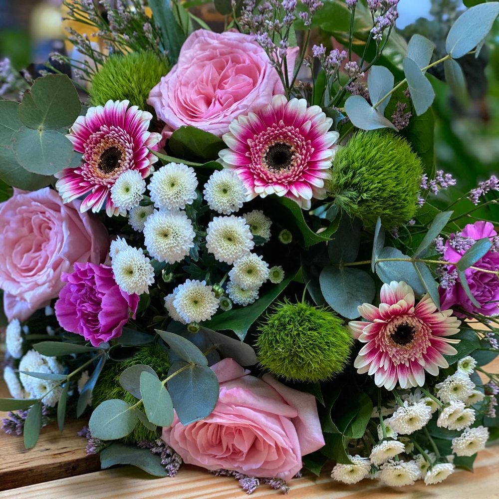 Bouquet du fleuriste pastel, par Rêve d'orchidée, fleuriste à Quimper