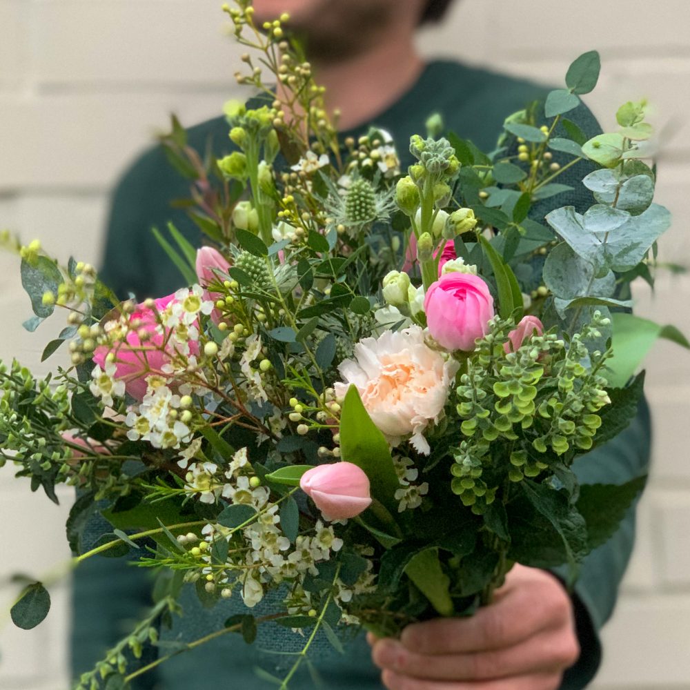 Bouquet Fête des Mères, par Dahlia Pinnata Fleuriste, fleuriste à Lambersart