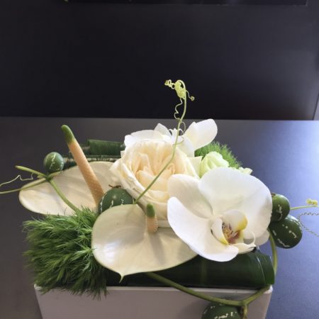 votre artisan fleuriste vous propose le bouquet : Composition de Echoppe Végétale