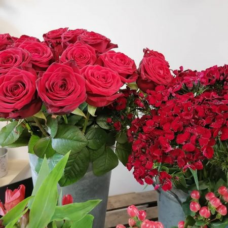 votre artisan fleuriste vous propose le bouquet : Roses de Féerie Florale