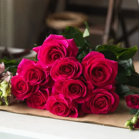 votre artisan fleuriste vous propose le bouquet : La Rose à l'unité