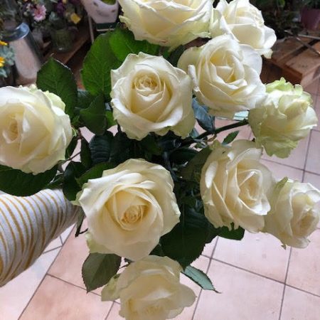 votre artisan fleuriste vous propose le bouquet : Roses de Florilys