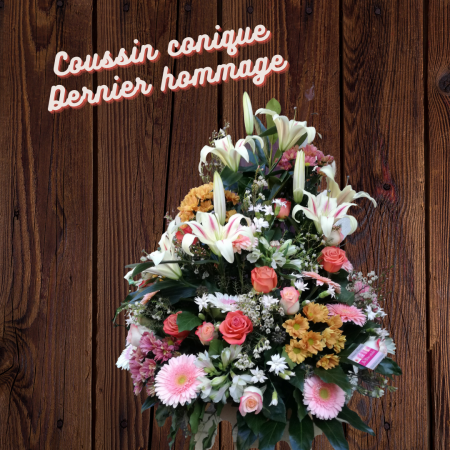 votre artisan fleuriste vous propose le bouquet : Coussin conique - dernier hommage