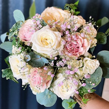 votre artisan fleuriste vous propose le bouquet : Bouquet de Mariée