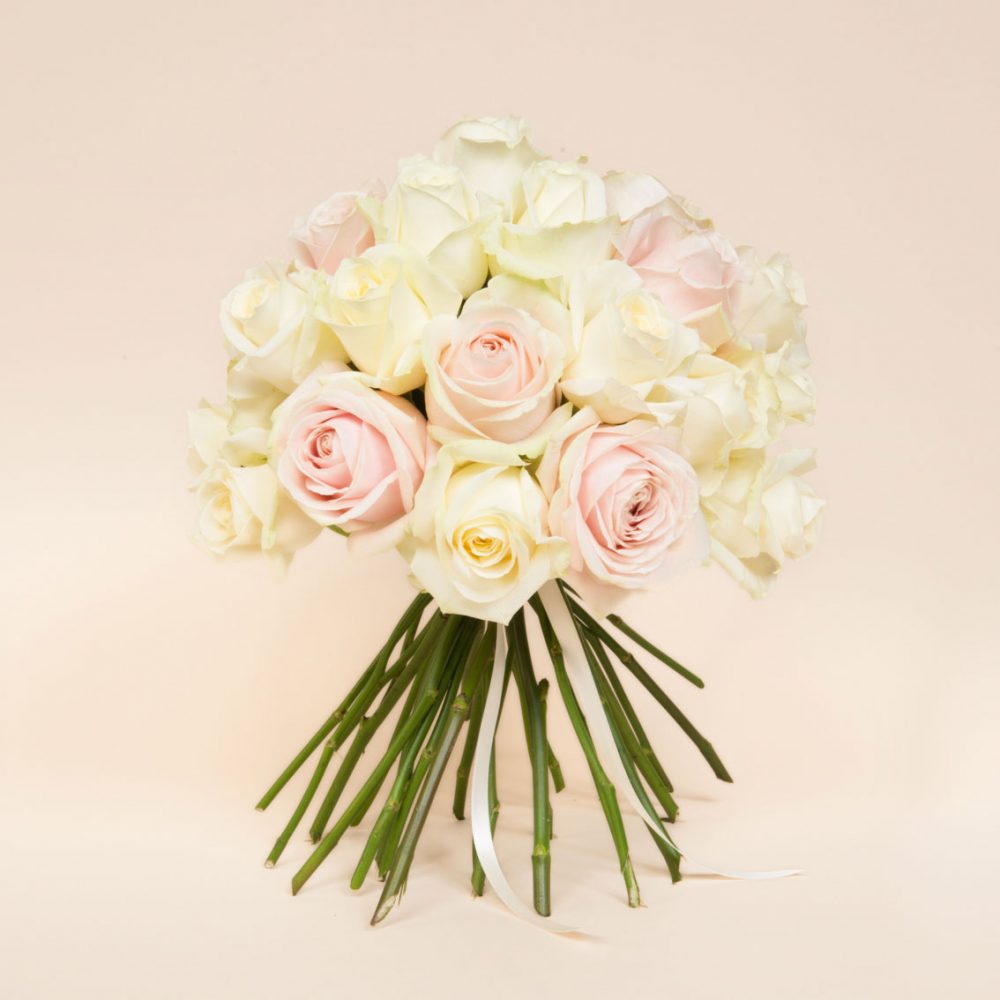 Bouquet ELYFLEUR - Blanc nacrè, par Elyfleur, fleuriste à Paris