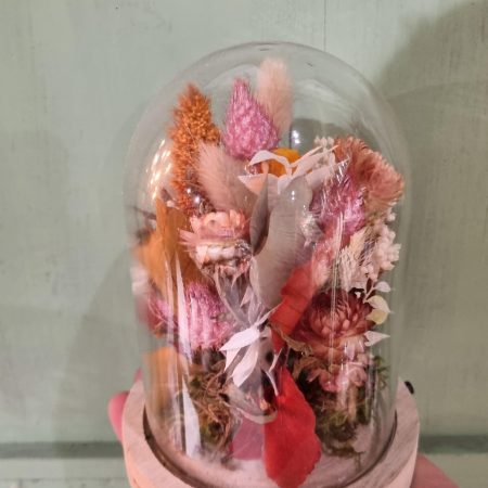 Cloche de fleurs sechées, par Art Végétal, fleuriste à Corbas