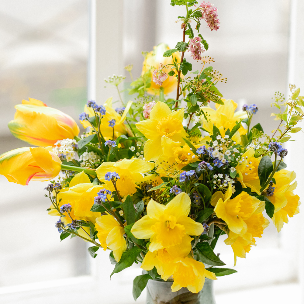 Bouquet Printemps, par Fleurs des îles, fleuriste à Grigny