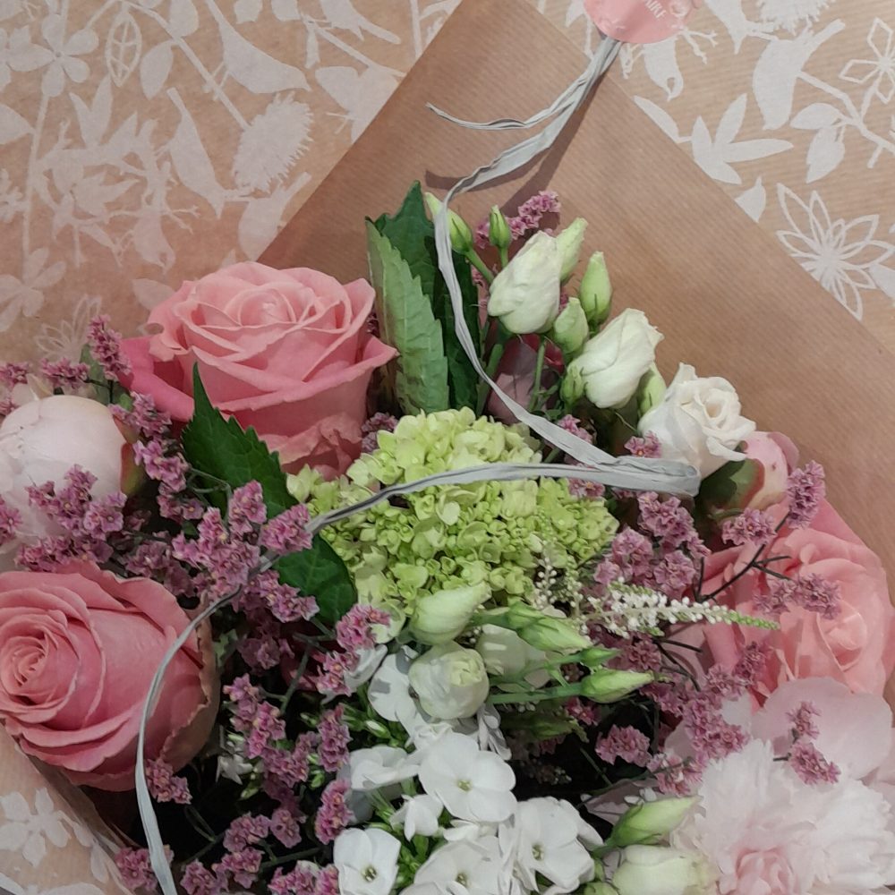 Bouquet Anniversaire, par Flores Et Sens, fleuriste à Connerré