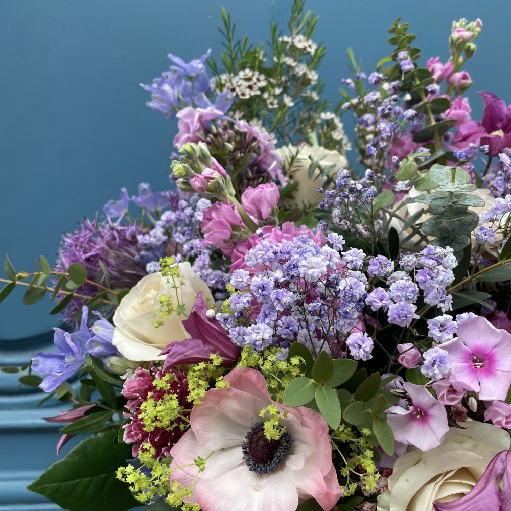 Bouquet de saison, par Atelier fleuri, fleuriste à Besançon