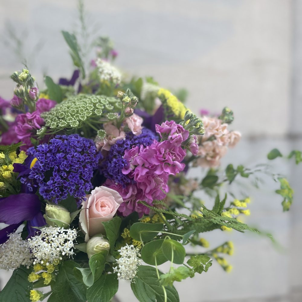 Bouquet de la région, par Atelier fleuri, fleuriste à Besançon