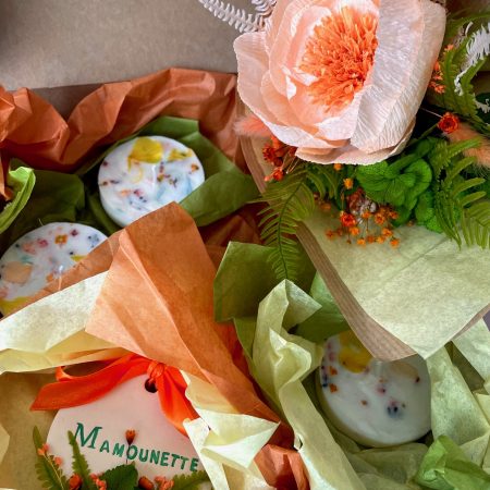 Boîte cadeaux Fête des mères, par Atelier fleuri, fleuriste à Besançon